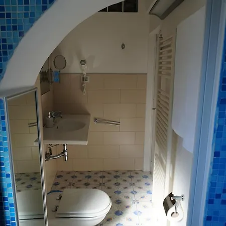 Bed & Breakfast Df 4*